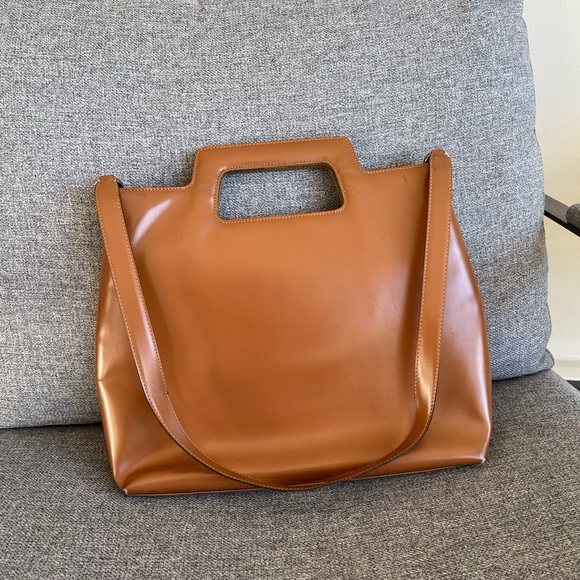 Vintage Camel Brown Salvatore Ferragamo Handbag - Picture 9 of 13